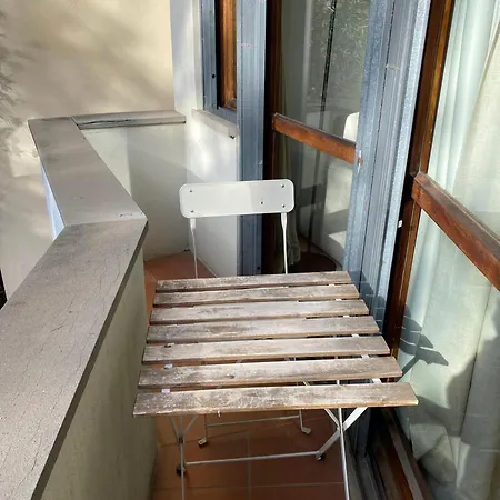 Apartment Cozy With Access To Garden